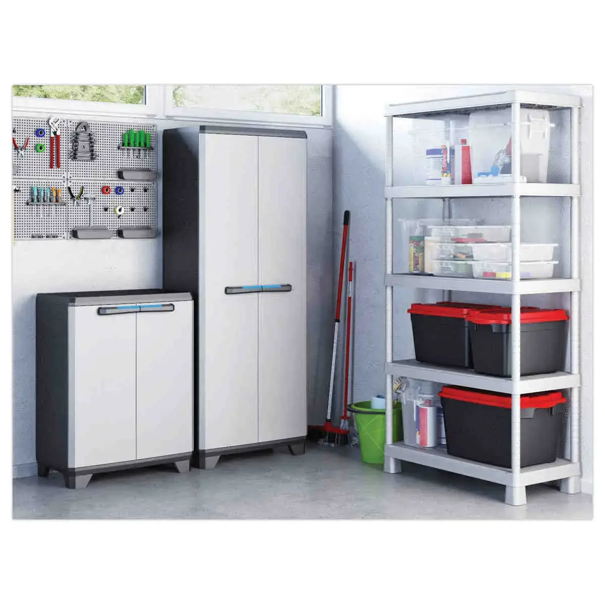 Armoire utilitaire range balai LINEAR photo du produit